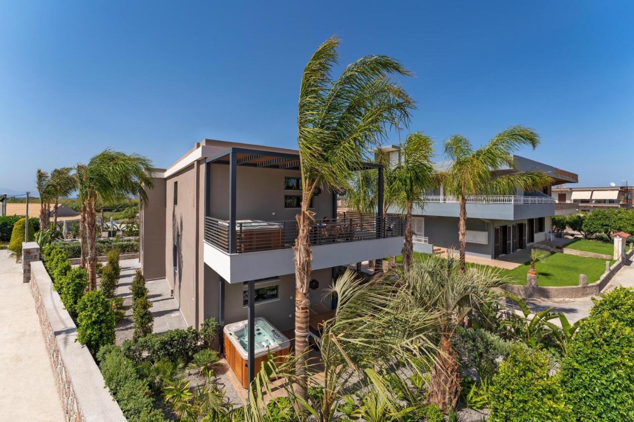 Palmeral Luxury Suites Kremastí المظهر الخارجي الصورة
