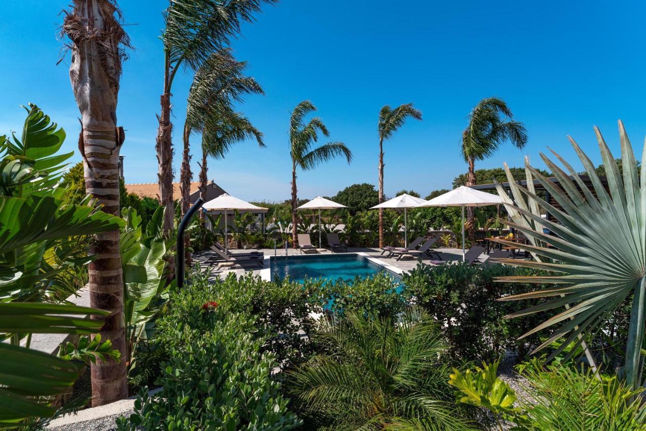 Palmeral Luxury Suites Kremastí المظهر الخارجي الصورة