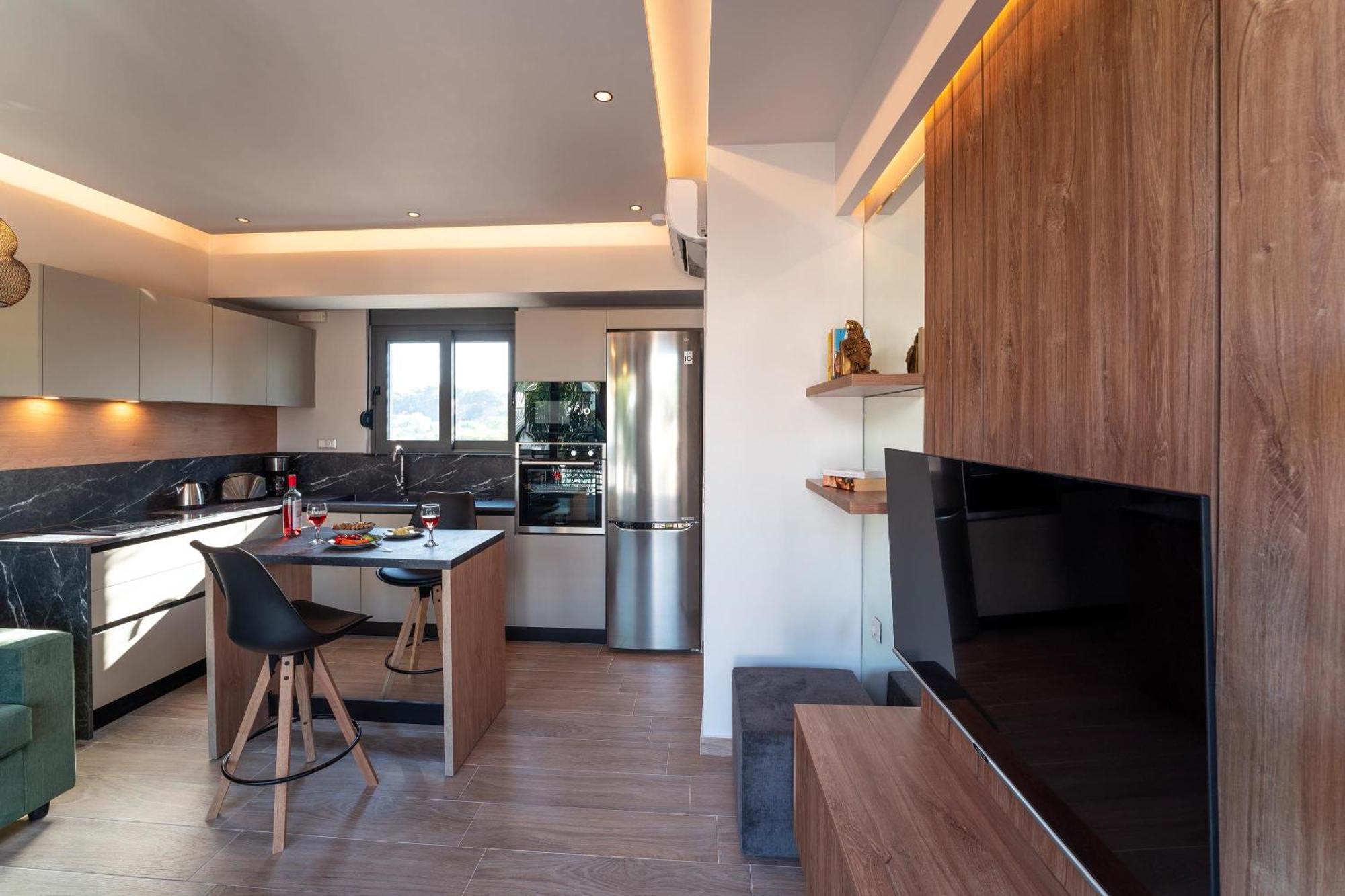 Palmeral Luxury Suites Kremastí الغرفة الصورة